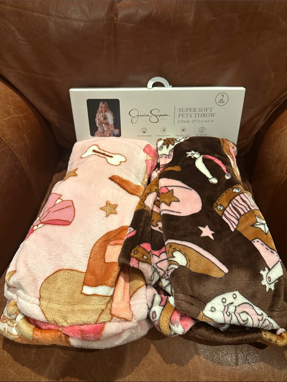 Jessica Simpson Pink and Brown Western Plush Pet Throw Set